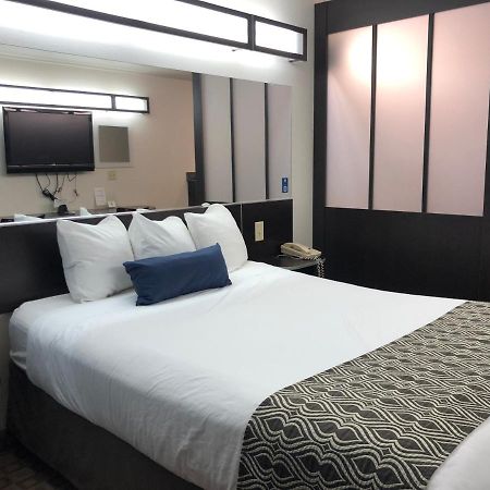 Microtel Inn & Suites By Wyndham Klamath Falls Esterno foto