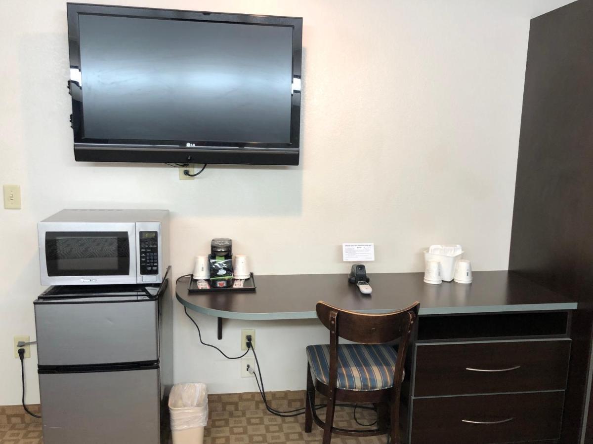 Microtel Inn & Suites By Wyndham Klamath Falls Esterno foto