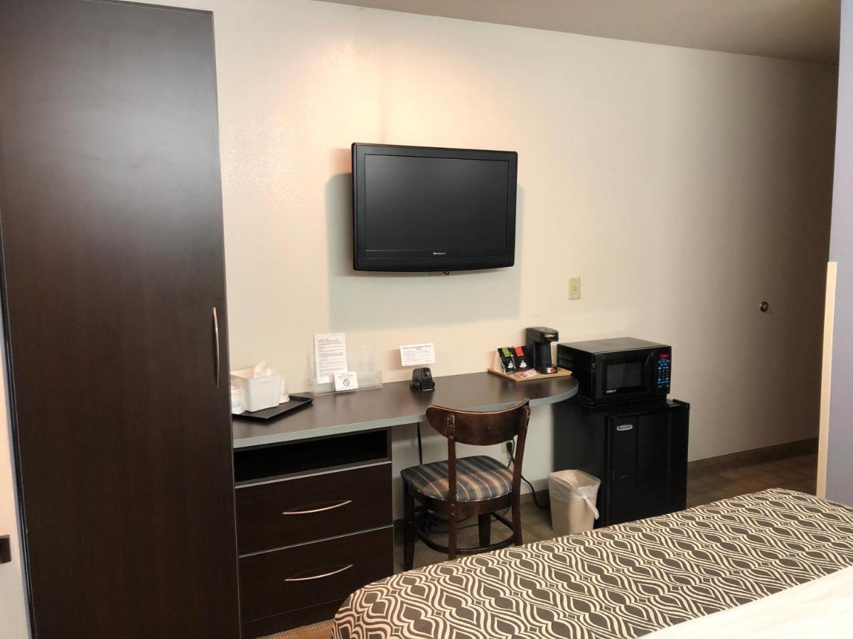 Microtel Inn & Suites By Wyndham Klamath Falls Esterno foto