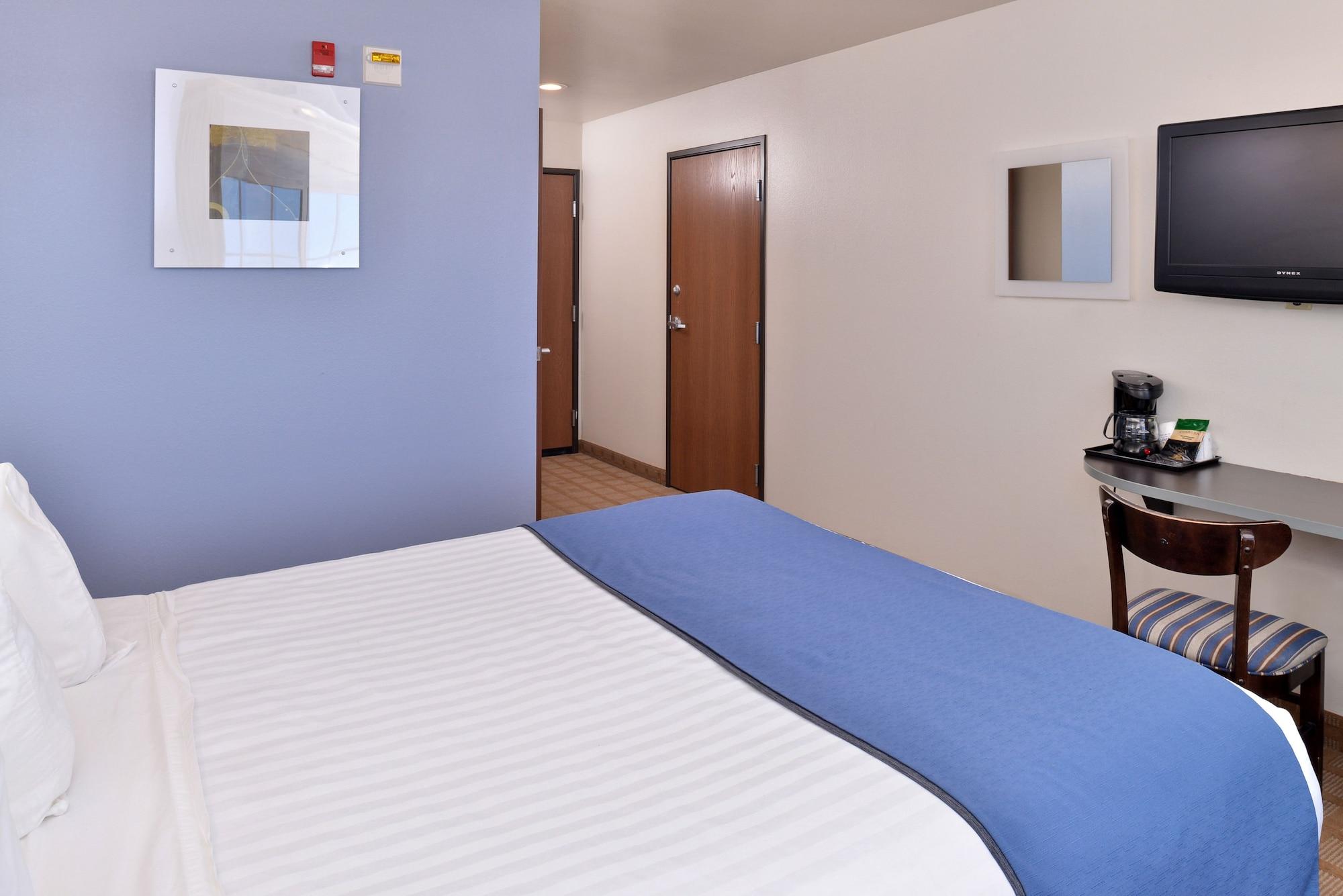 Microtel Inn & Suites By Wyndham Klamath Falls Esterno foto