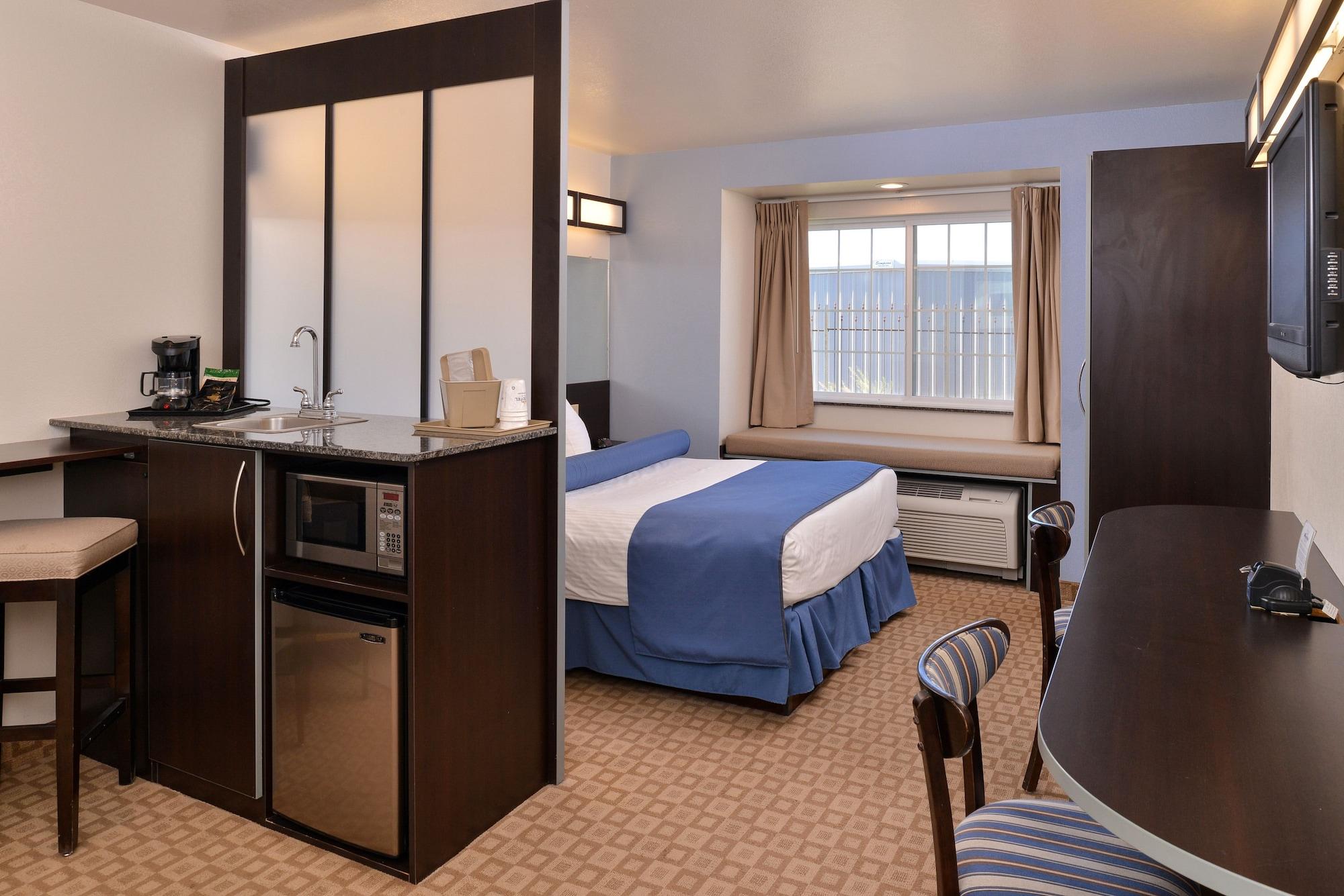 Microtel Inn & Suites By Wyndham Klamath Falls Esterno foto