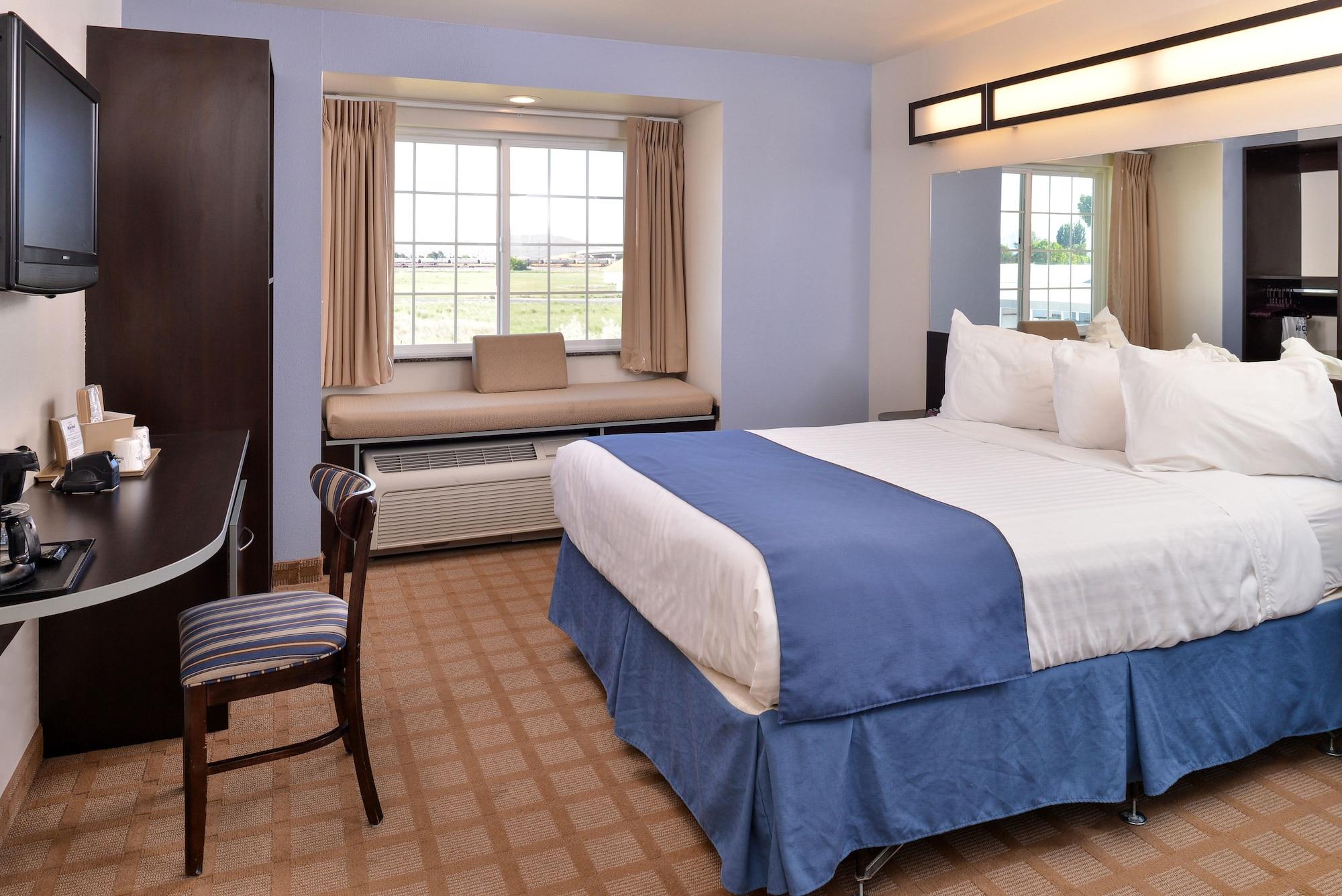 Microtel Inn & Suites By Wyndham Klamath Falls Esterno foto