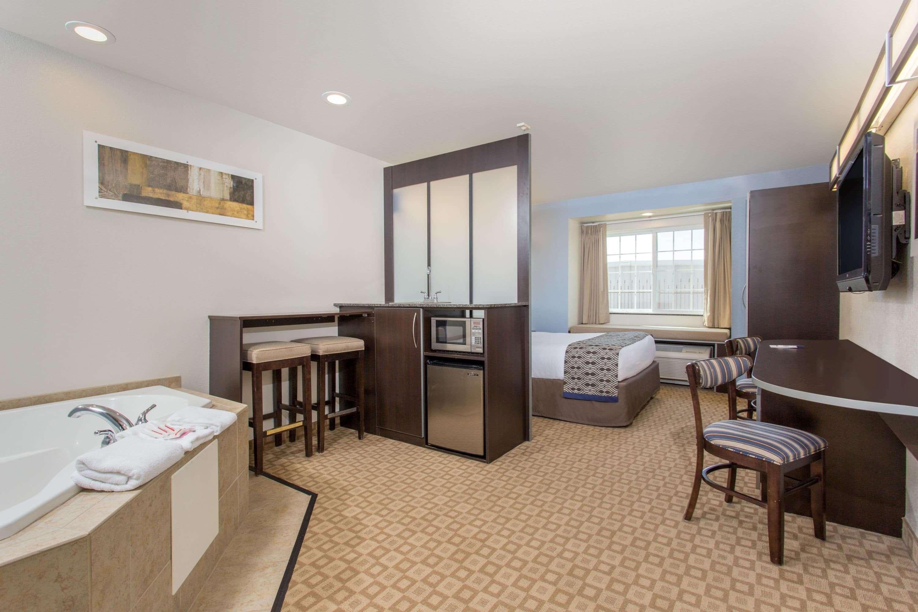 Microtel Inn & Suites By Wyndham Klamath Falls Esterno foto