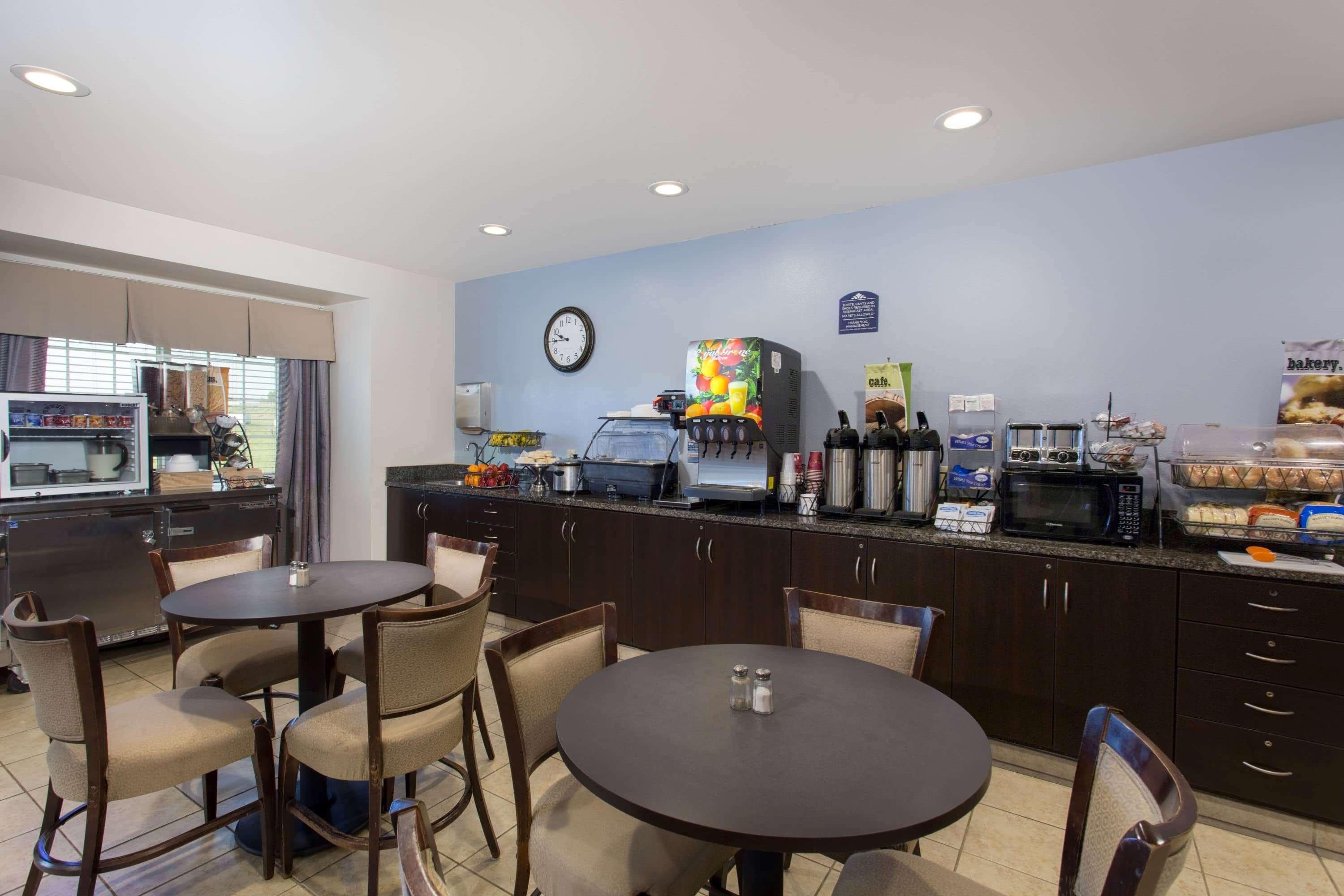 Microtel Inn & Suites By Wyndham Klamath Falls Esterno foto