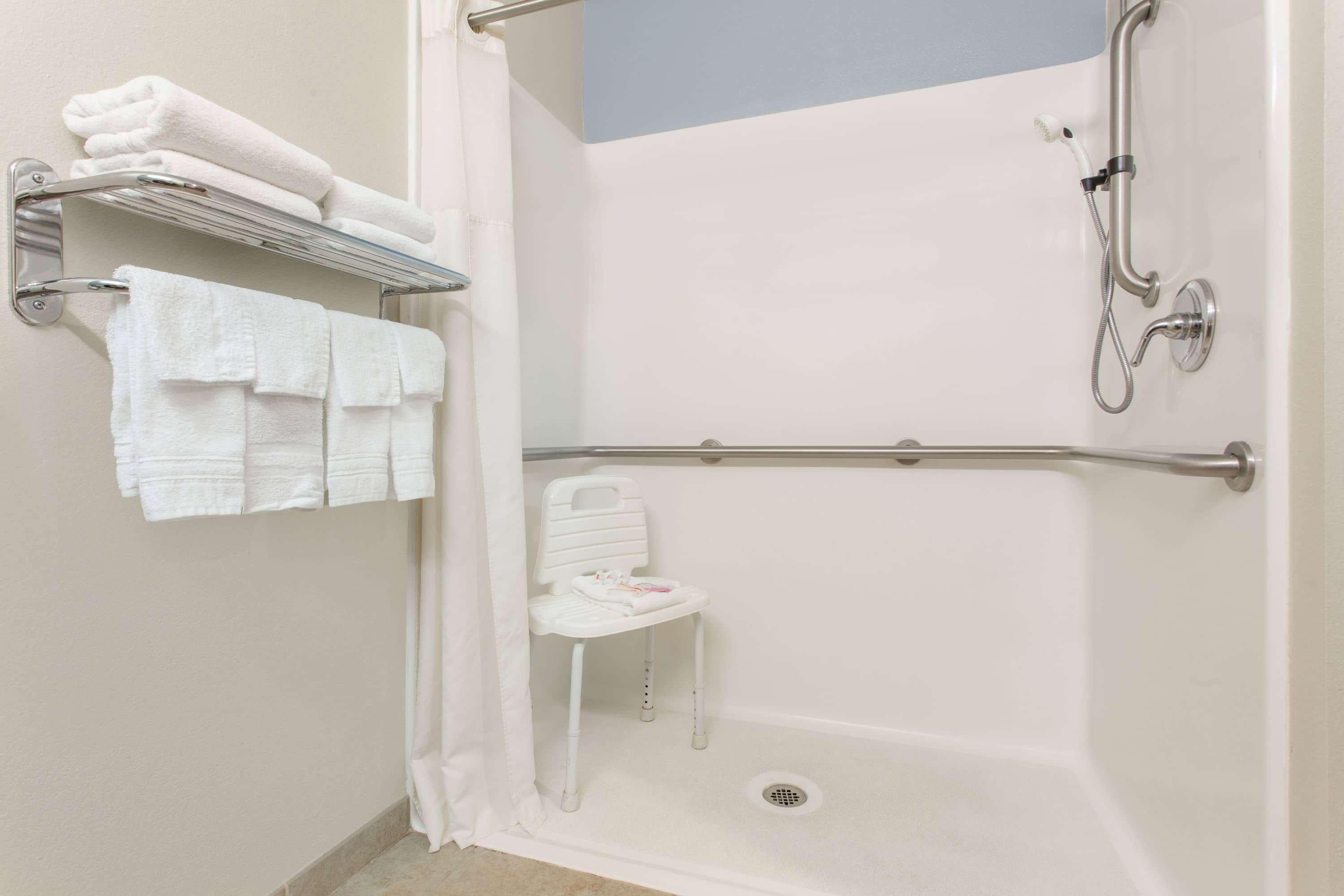Microtel Inn & Suites By Wyndham Klamath Falls Esterno foto