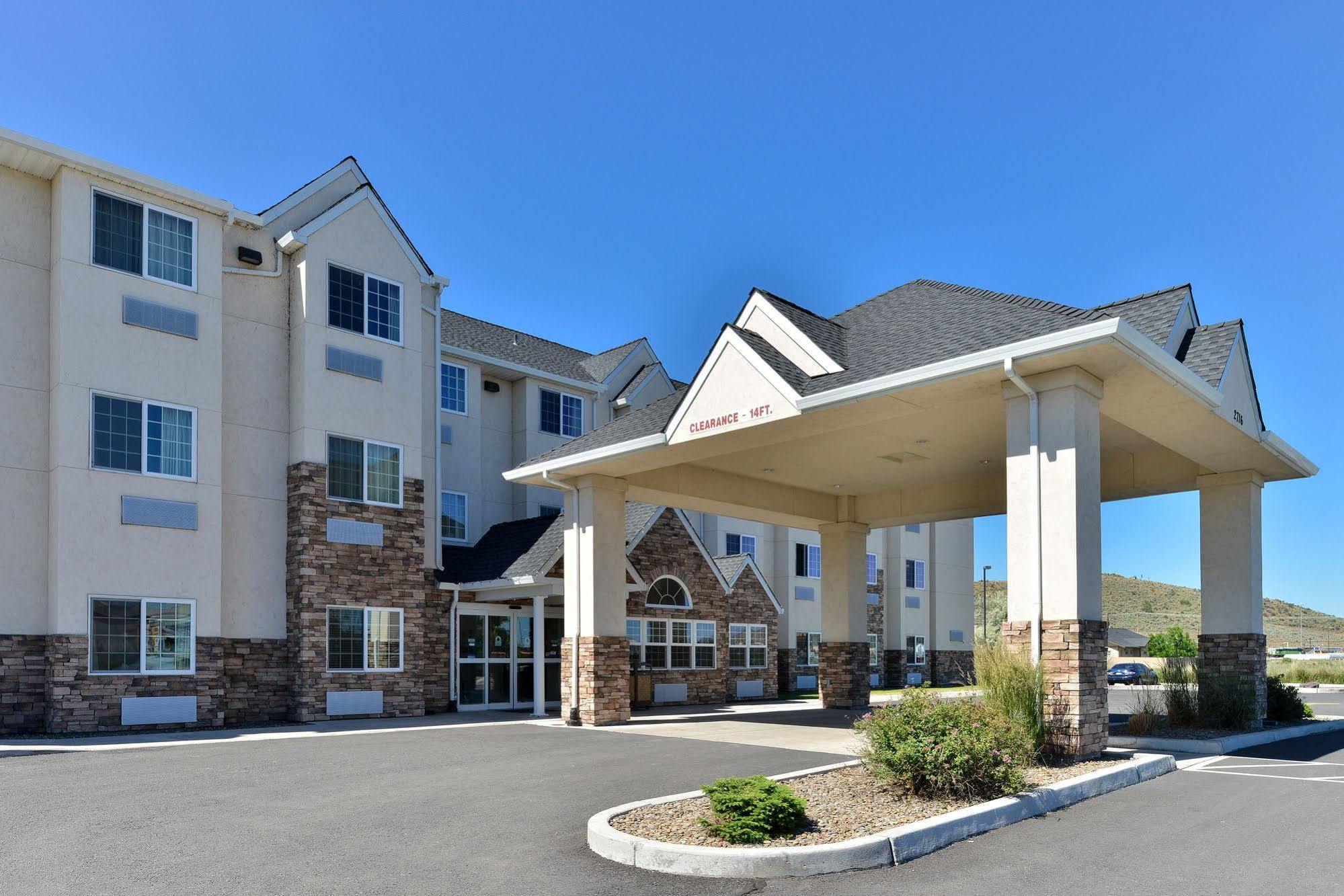 Microtel Inn & Suites By Wyndham Klamath Falls Esterno foto