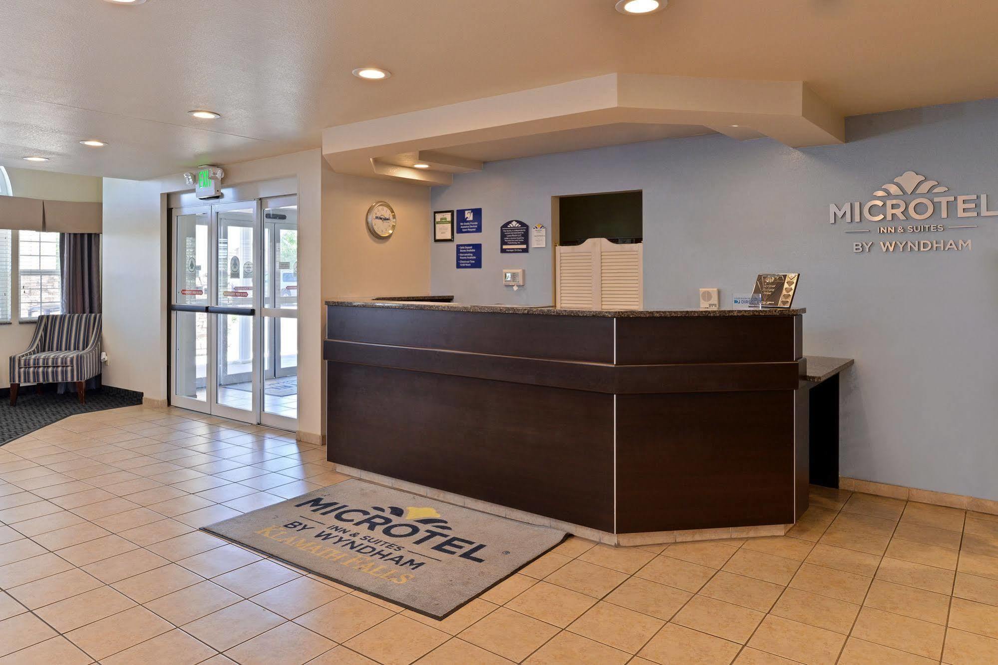 Microtel Inn & Suites By Wyndham Klamath Falls Esterno foto